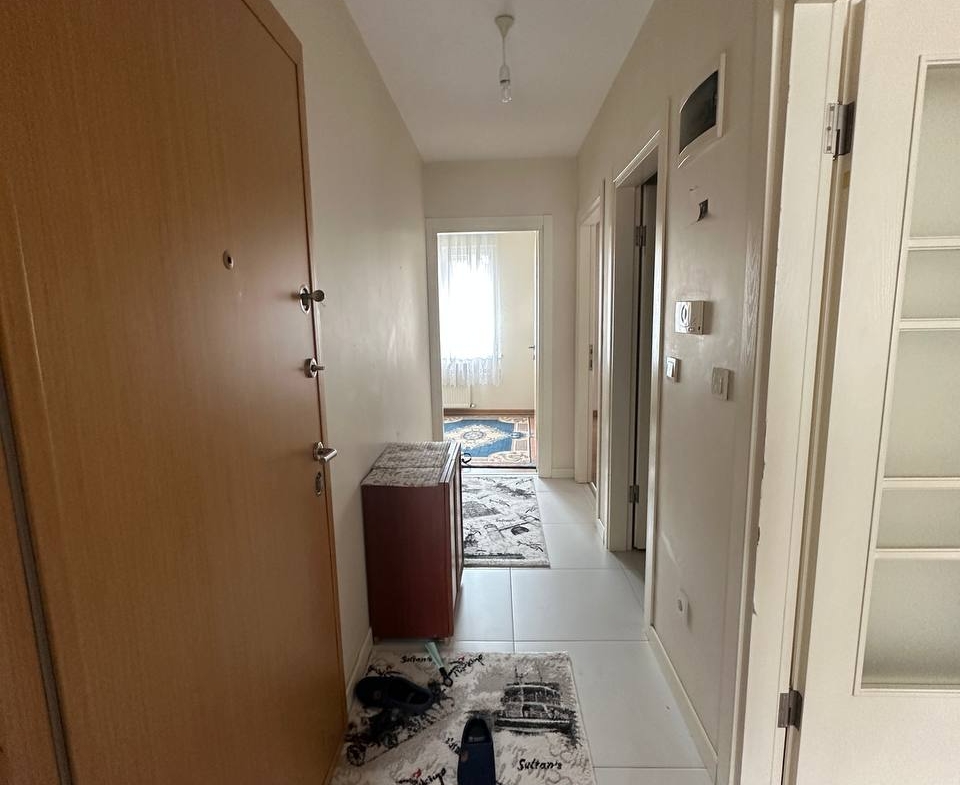 SANCAKTEPE METROYA YÜRÜME MESAFESİ EŞYALI 2+1 ARA KAT DAİRE