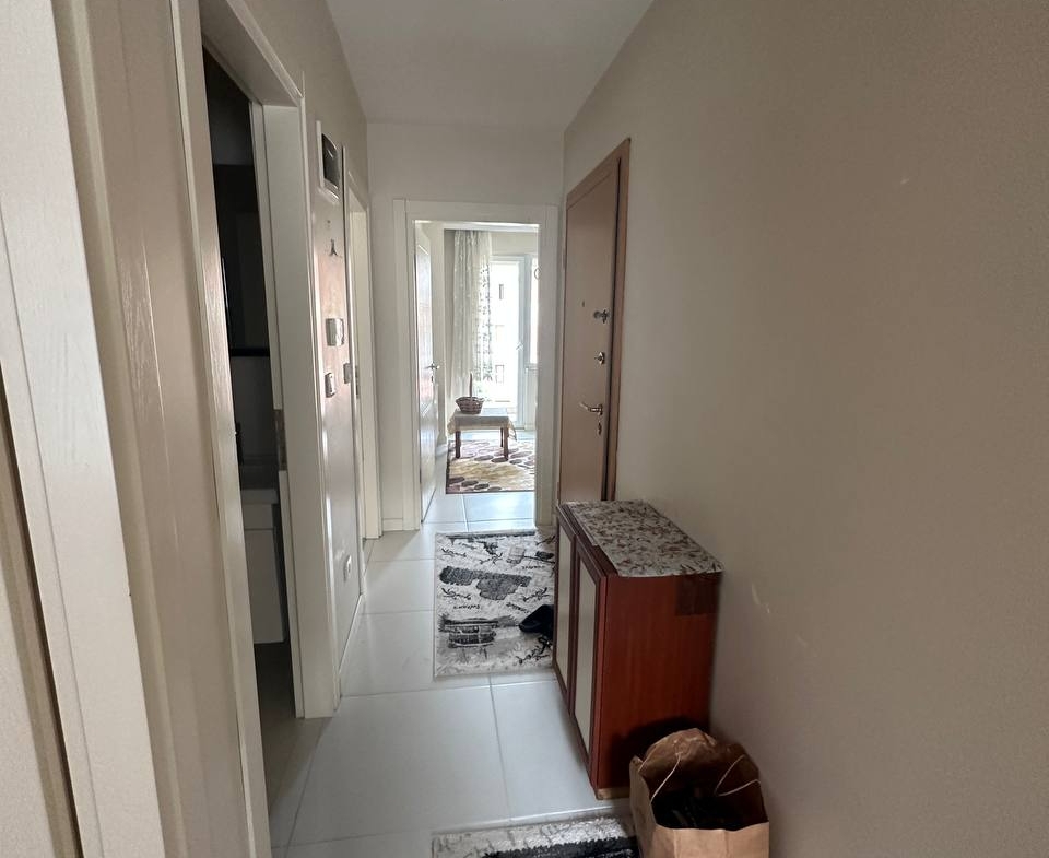 SANCAKTEPE METROYA YÜRÜME MESAFESİ EŞYALI 2+1 ARA KAT DAİRE