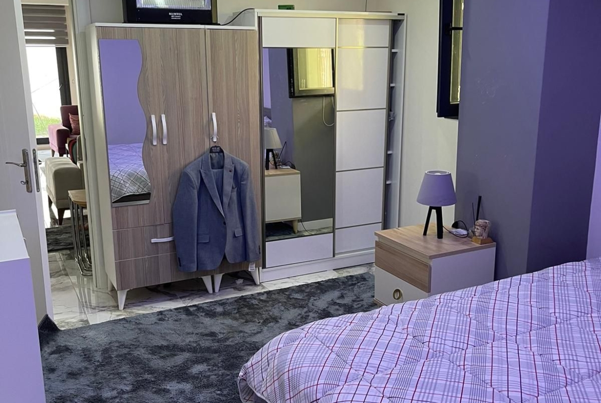 ŞİLE MERKEZ’DE EŞYALI 80M2 1+1 KİRALIK DAİRE