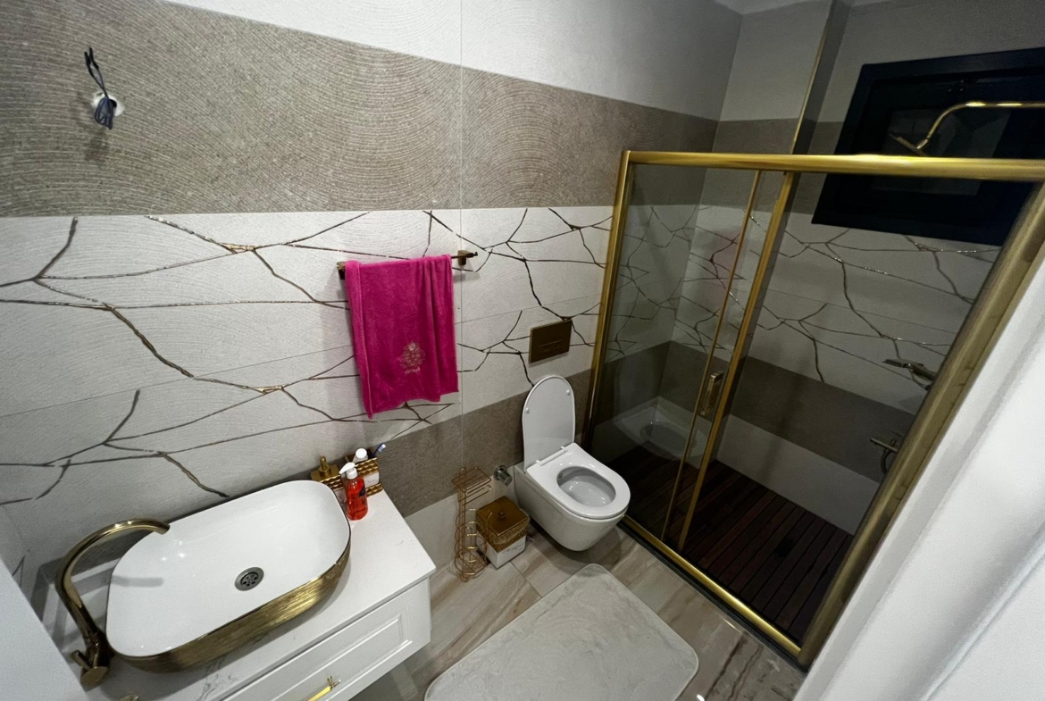 ŞİLE ‘DE ULTRA LÜKS EŞYALI KİRALIK 4+1 TRİPLEX VİLLA