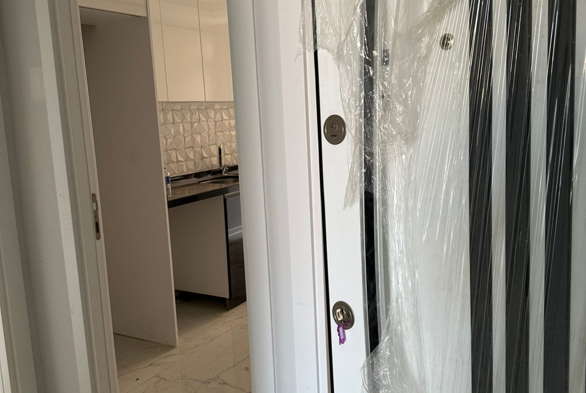 FIRSAT YENİDOĞAN SON DURAK YÜRÜME MESAFESİ 2+1 ARA KAT SATILIK