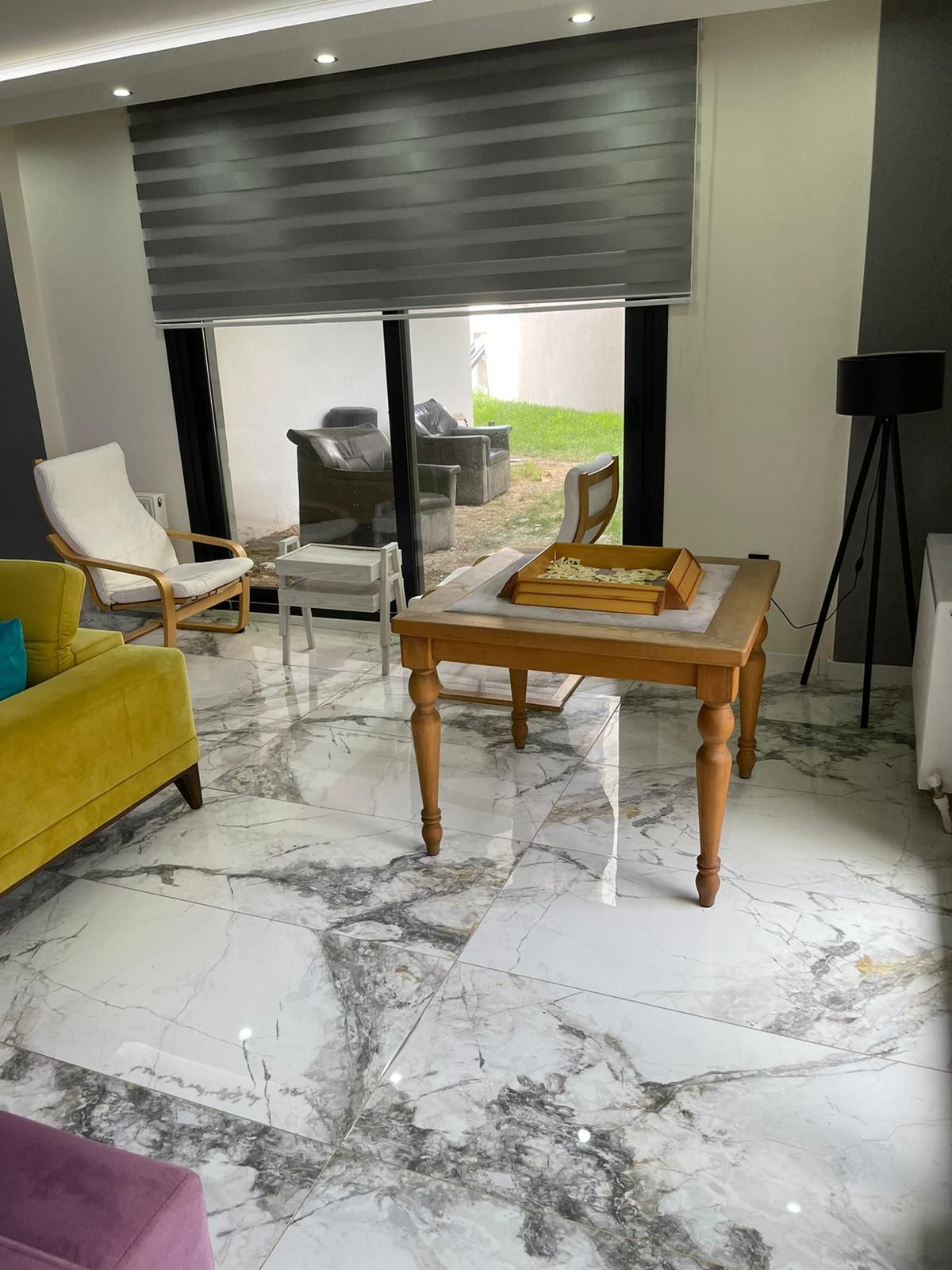 ŞİLE MERKEZ’DE EŞYALI 80M2 1+1 KİRALIK DAİRE