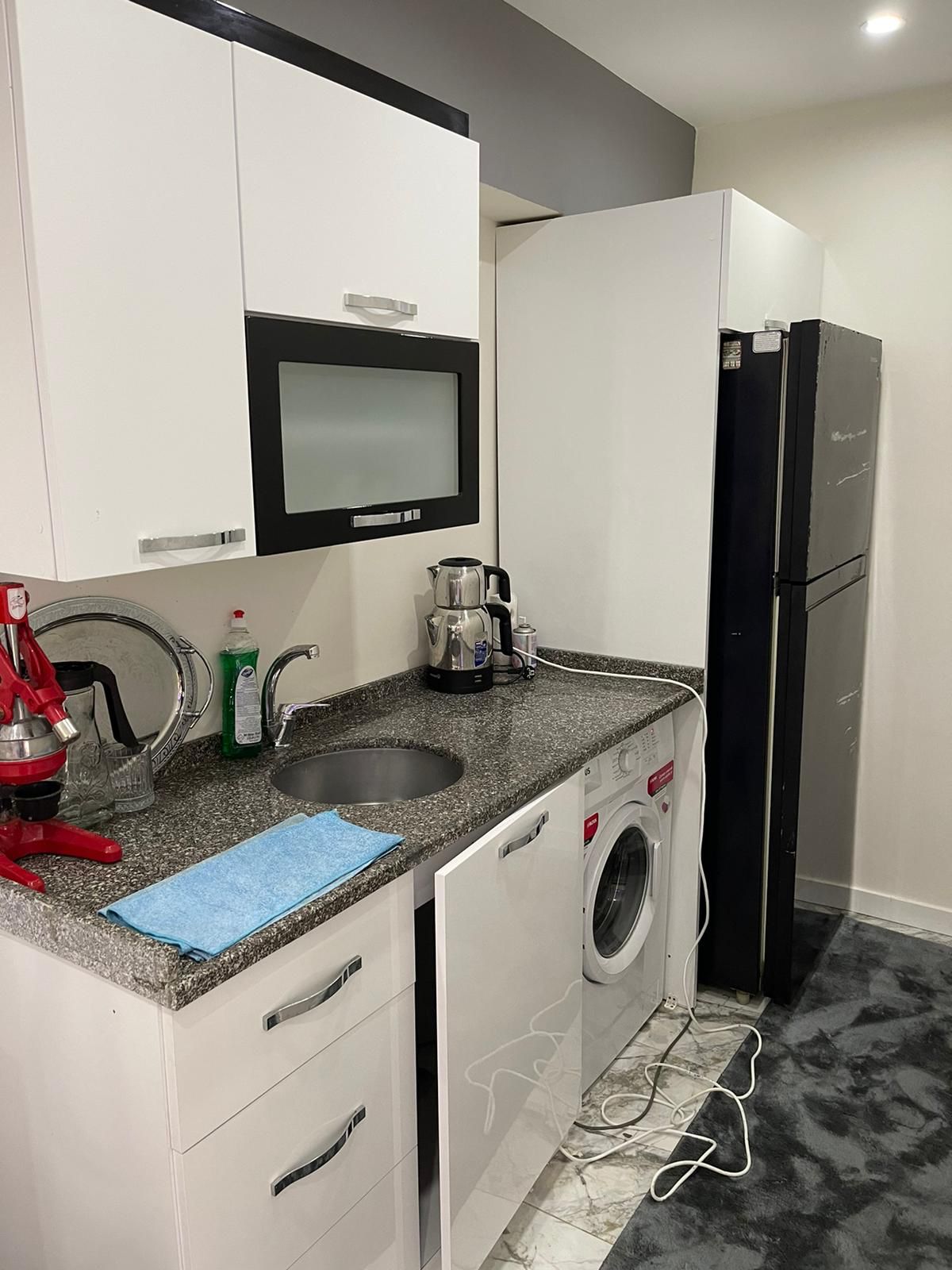 ŞİLE MERKEZ’DE EŞYALI 80M2 1+1 KİRALIK DAİRE
