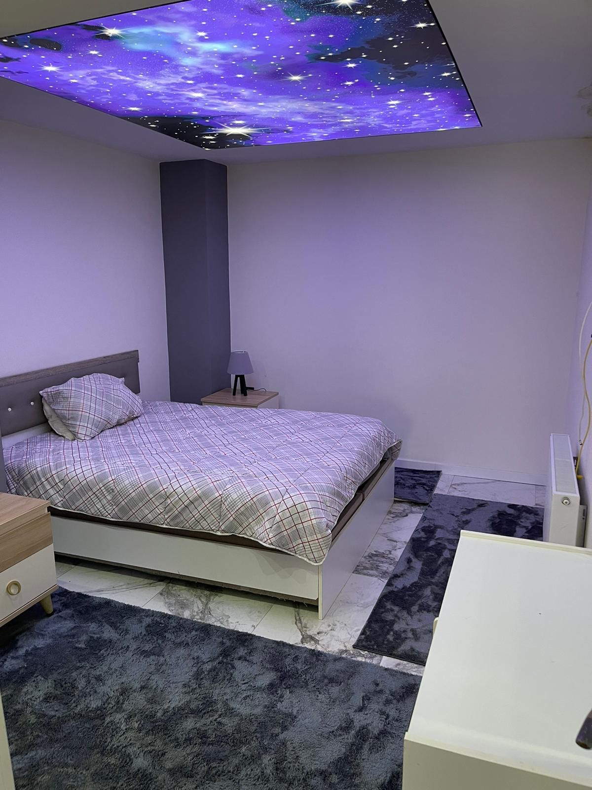 ŞİLE MERKEZ’DE EŞYALI 80M2 1+1 KİRALIK DAİRE