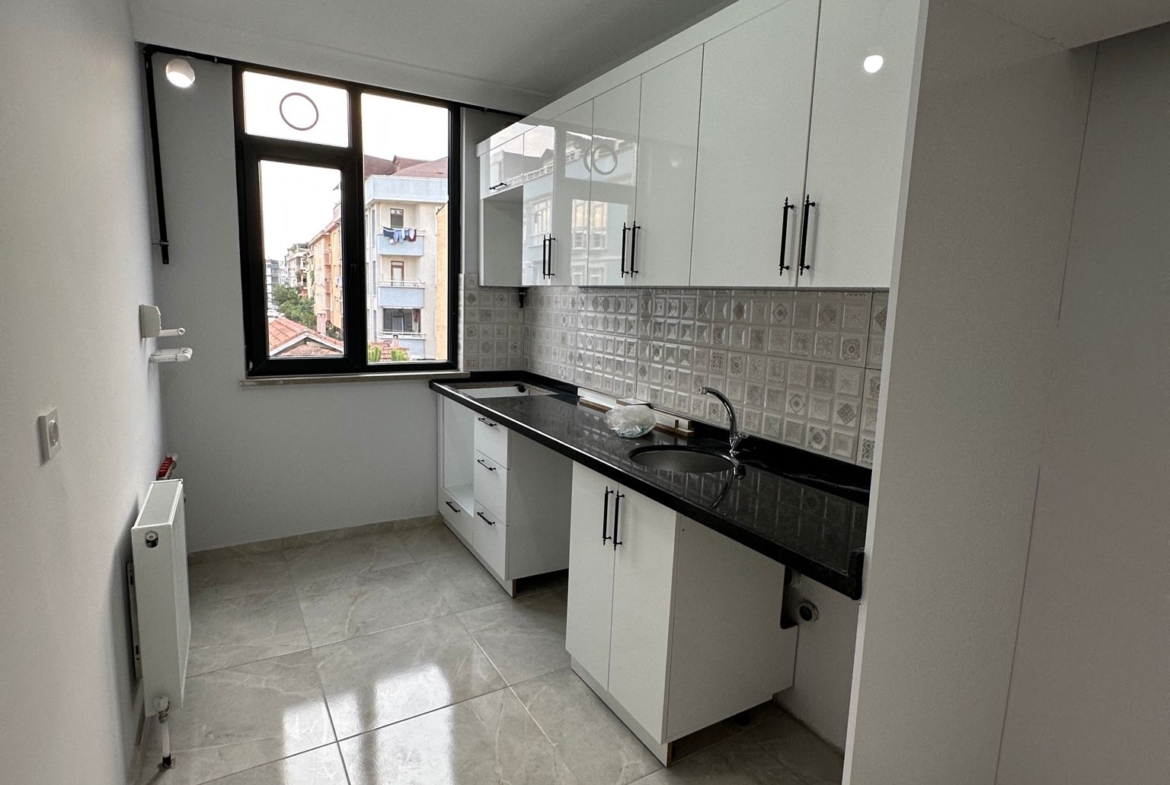 ÇEKMEKÖY METROYA YÜRÜME MESAFESİ SATILIK SIFIR 110M2 2+1 FIRSATI