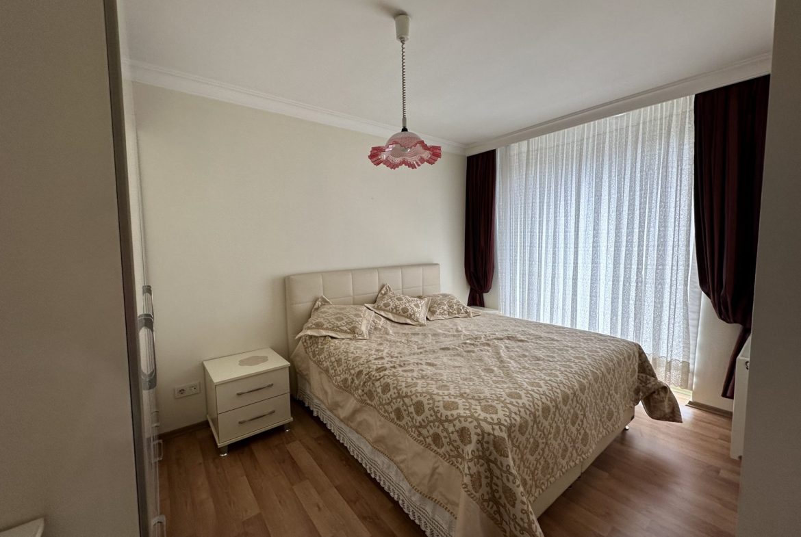 INSIDE THE SITE WITH POOL FRONT ISKANLI 3+1 ARAKAT FLAT FOR SALE