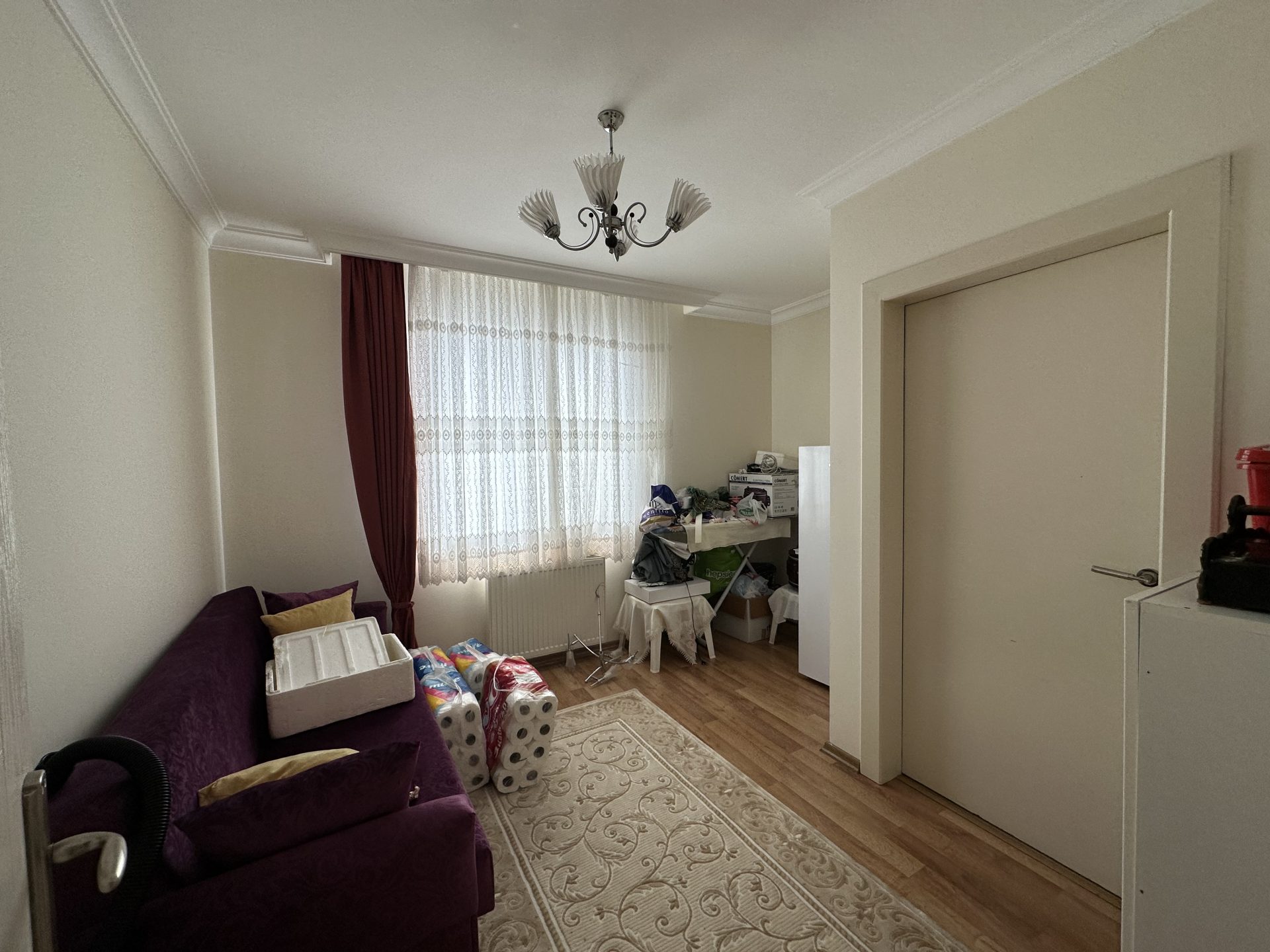 INSIDE THE SITE WITH POOL FRONT ISKANLI 3+1 ARAKAT FLAT FOR SALE