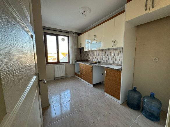 ÜMRANİYE ALTINŞEHİR MAH. MERKEZİ KONUM 2+1 95m² SATILIK DAİRE